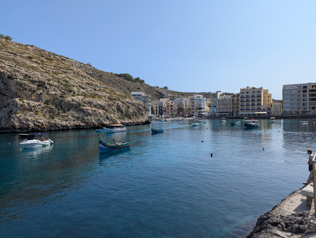 A beautiful sunset over Xlendi Bay